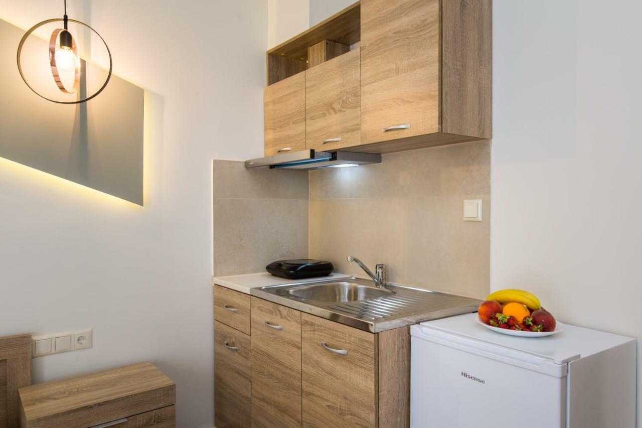 Studios & Apartments Elisabeta Limenaria  Extérieur photo