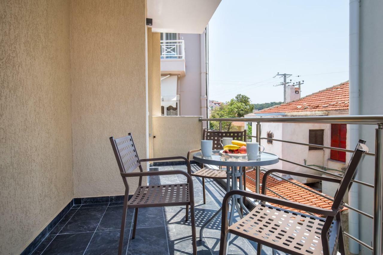 Studios & Apartments Elisabeta Limenaria  Extérieur photo