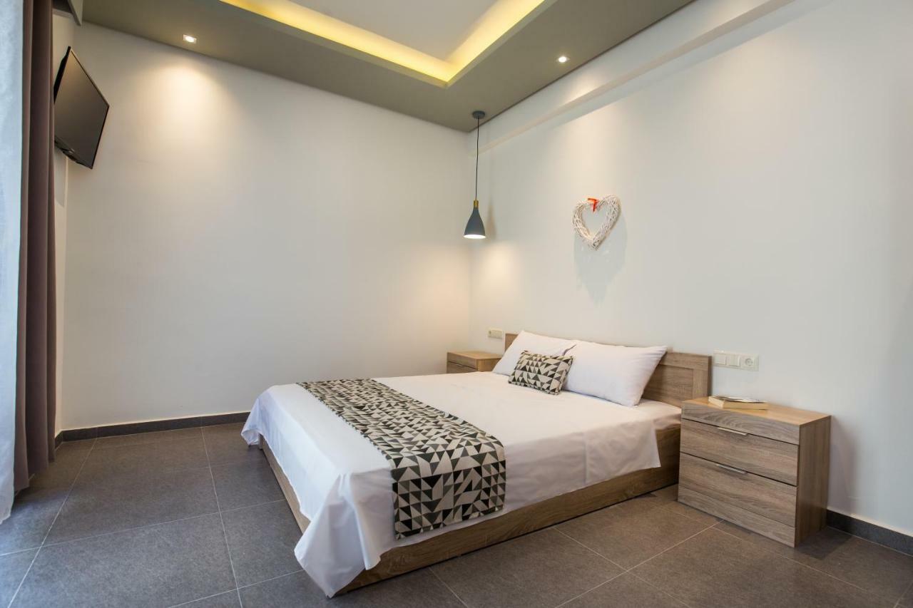 Studios & Apartments Elisabeta Limenaria  Extérieur photo